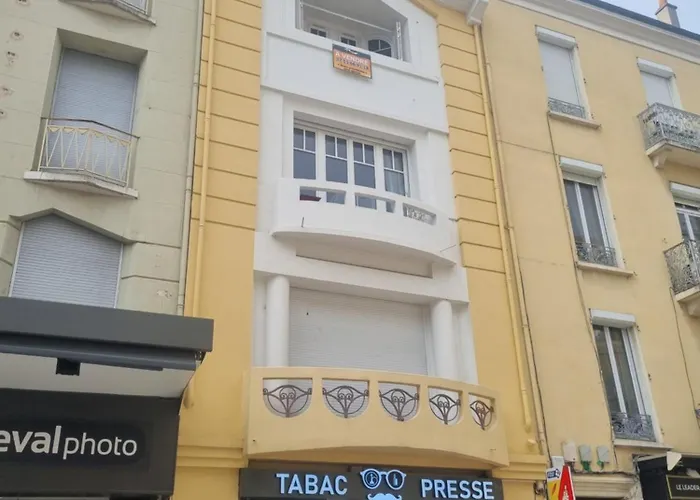 Dans Colocation - - *