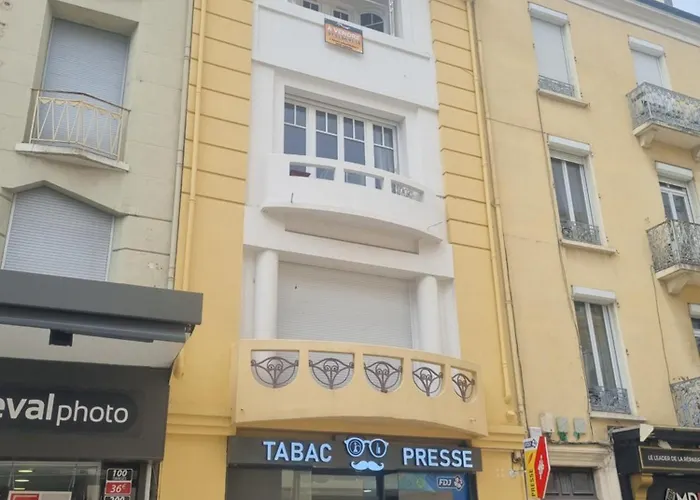 Dans Colocation - - *