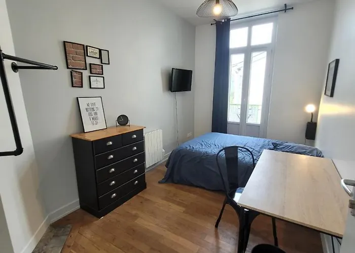 Dans Colocation - - Homestay *